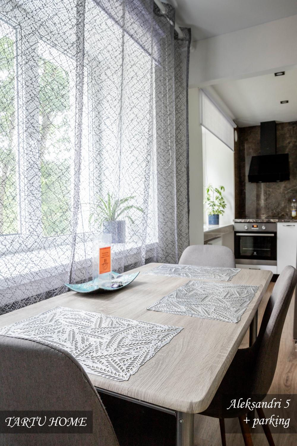 Kvartal Delux Tartu Extérieur photo